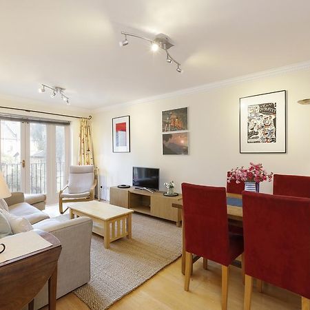 Ferienwohnung Beautiful Flat With Terrace London Exterior foto