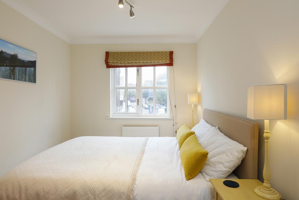 Ferienwohnung Beautiful Flat With Terrace London Exterior foto